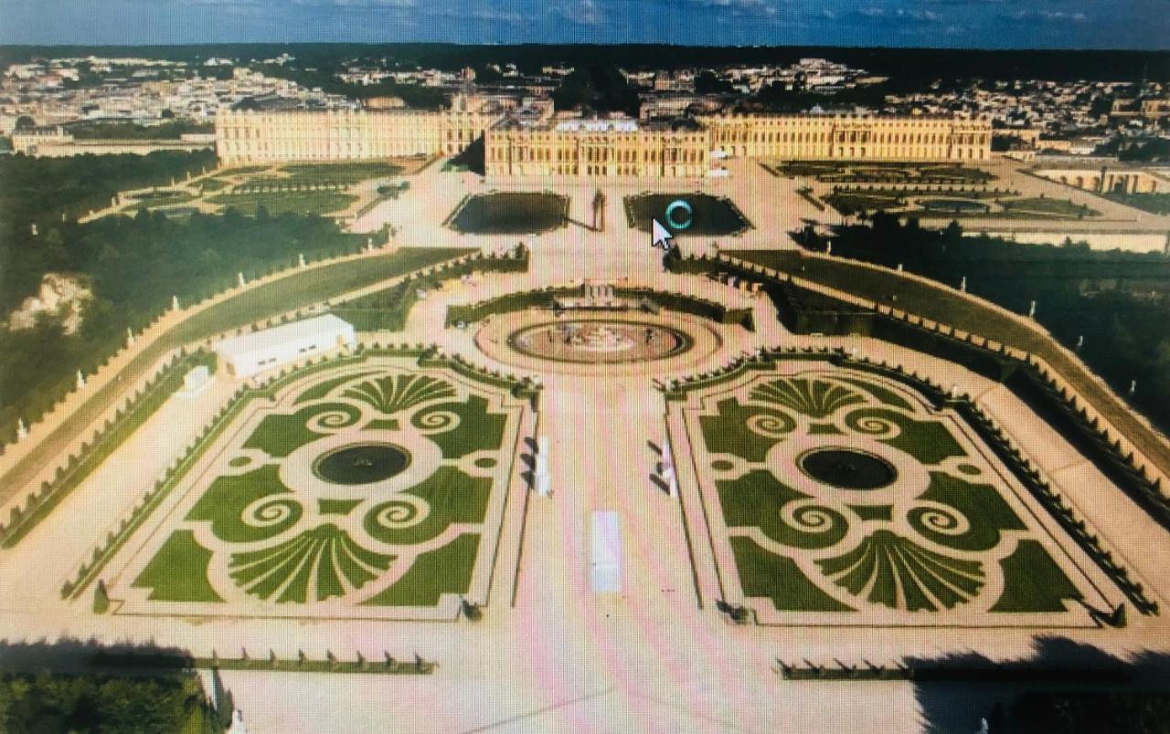 Montaigne - Champs Elysees Luxury&design / 110 M2